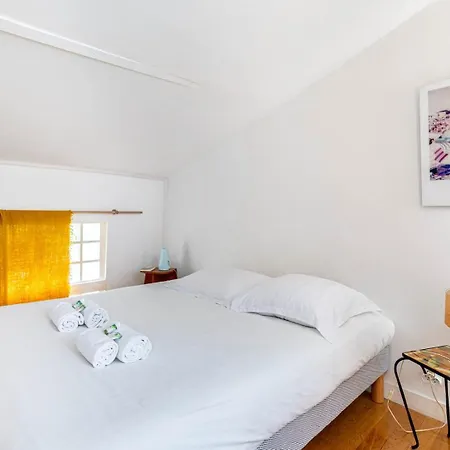 Appartamento Guestready - Spacious Retreat Near Buttes-chaumont Parigi